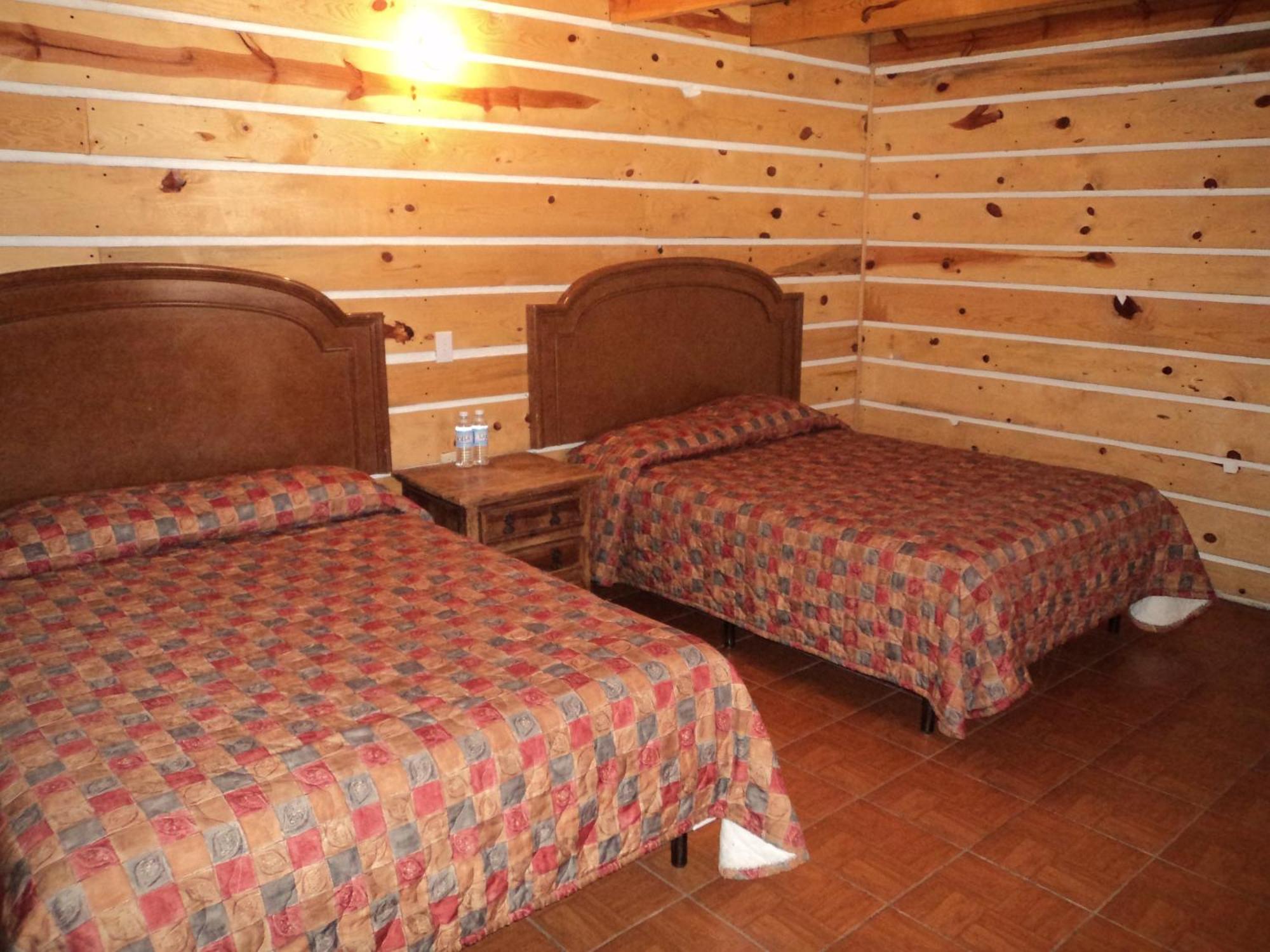 Cabanas Montebello Inn クリル エクステリア 写真