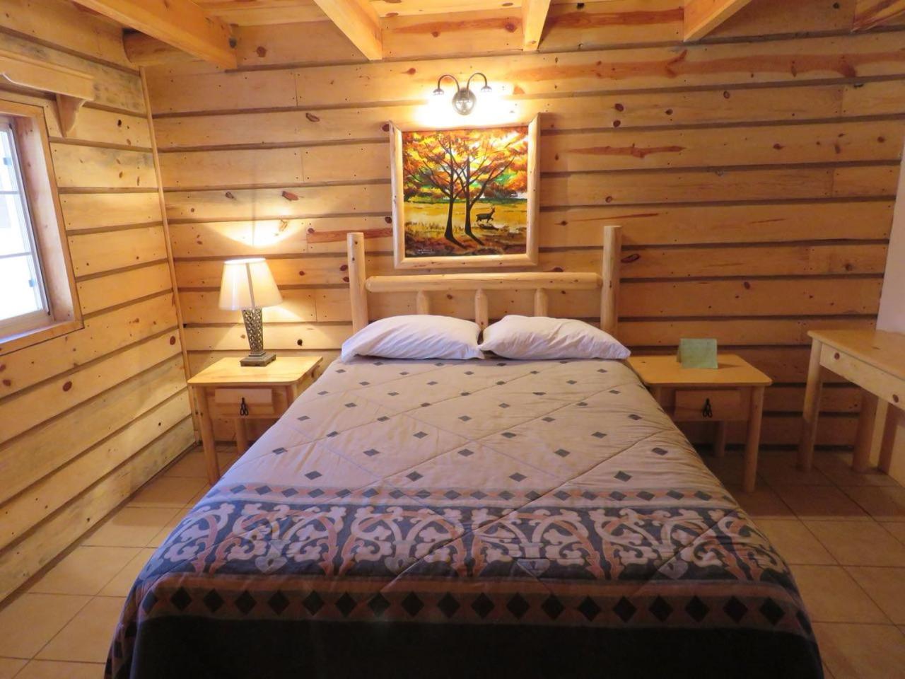 Cabanas Montebello Inn クリル エクステリア 写真