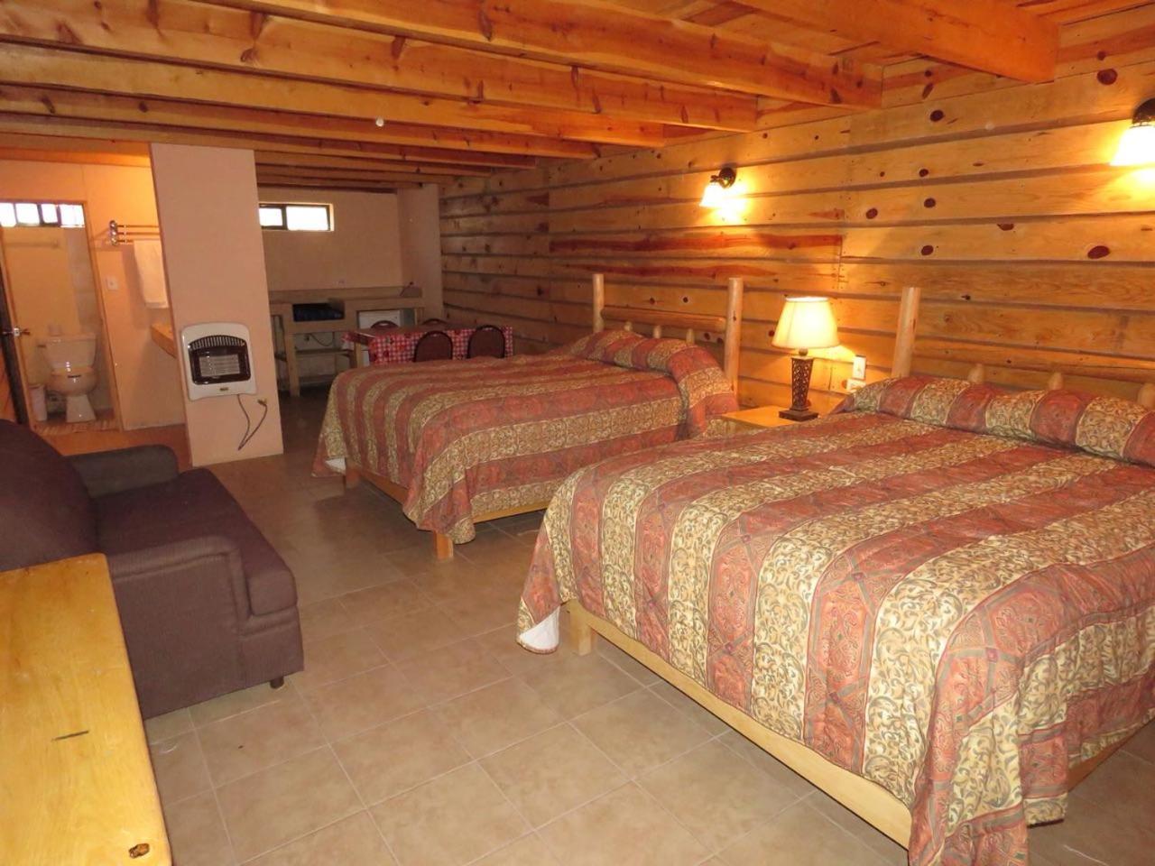 Cabanas Montebello Inn クリル エクステリア 写真